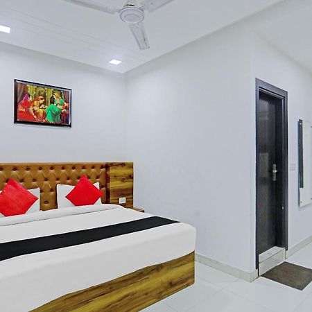 Hotel O Zion Yeni Delhi Dış mekan fotoğraf