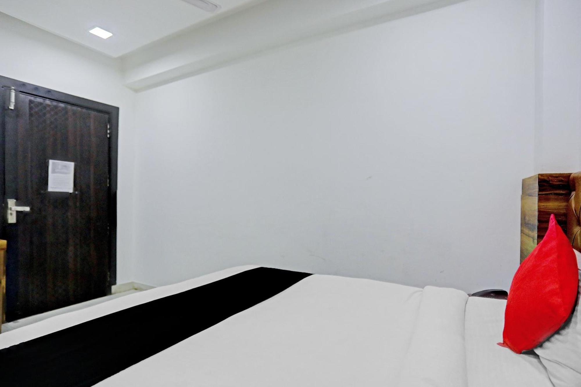 Hotel O Zion Yeni Delhi Dış mekan fotoğraf