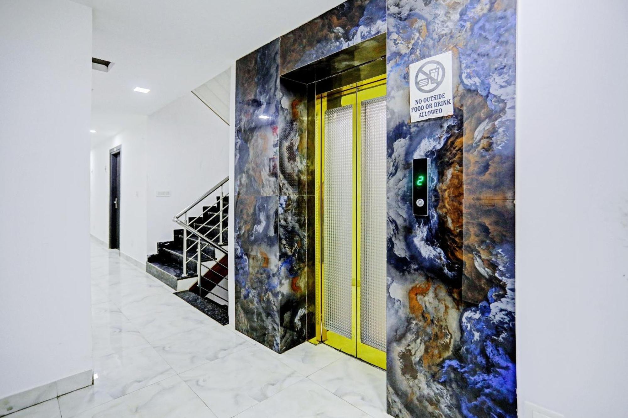 Hotel O Zion Yeni Delhi Dış mekan fotoğraf