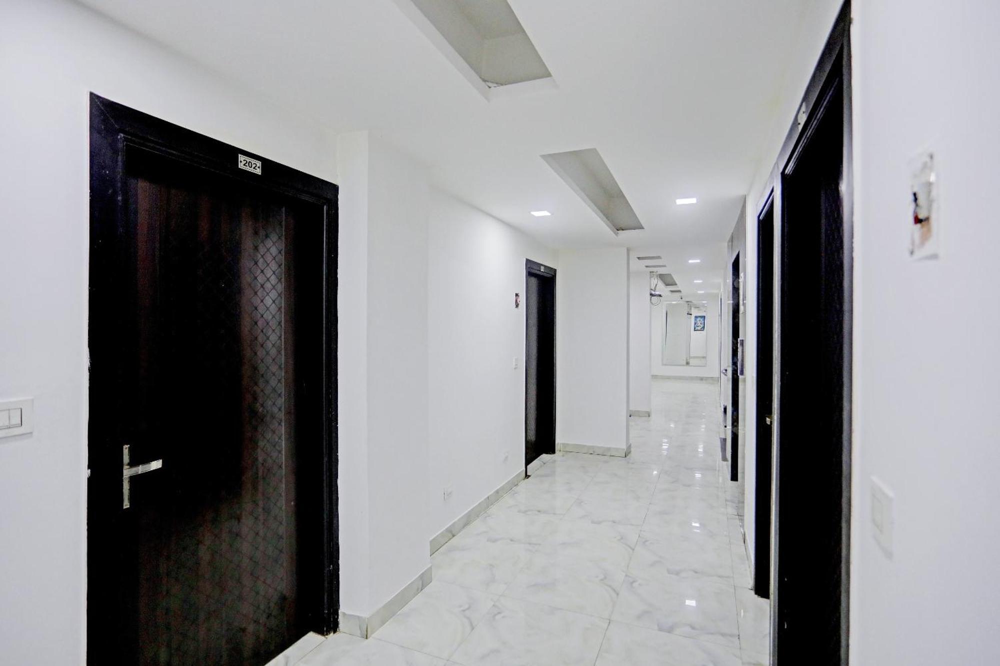 Hotel O Zion Yeni Delhi Dış mekan fotoğraf